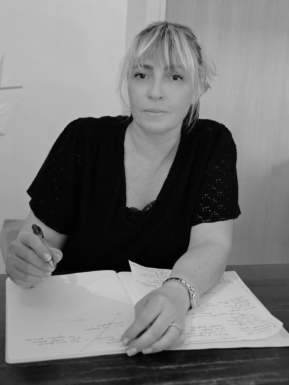 Karen Puggioni Séance d’hypnose au cabinet Centre Avance